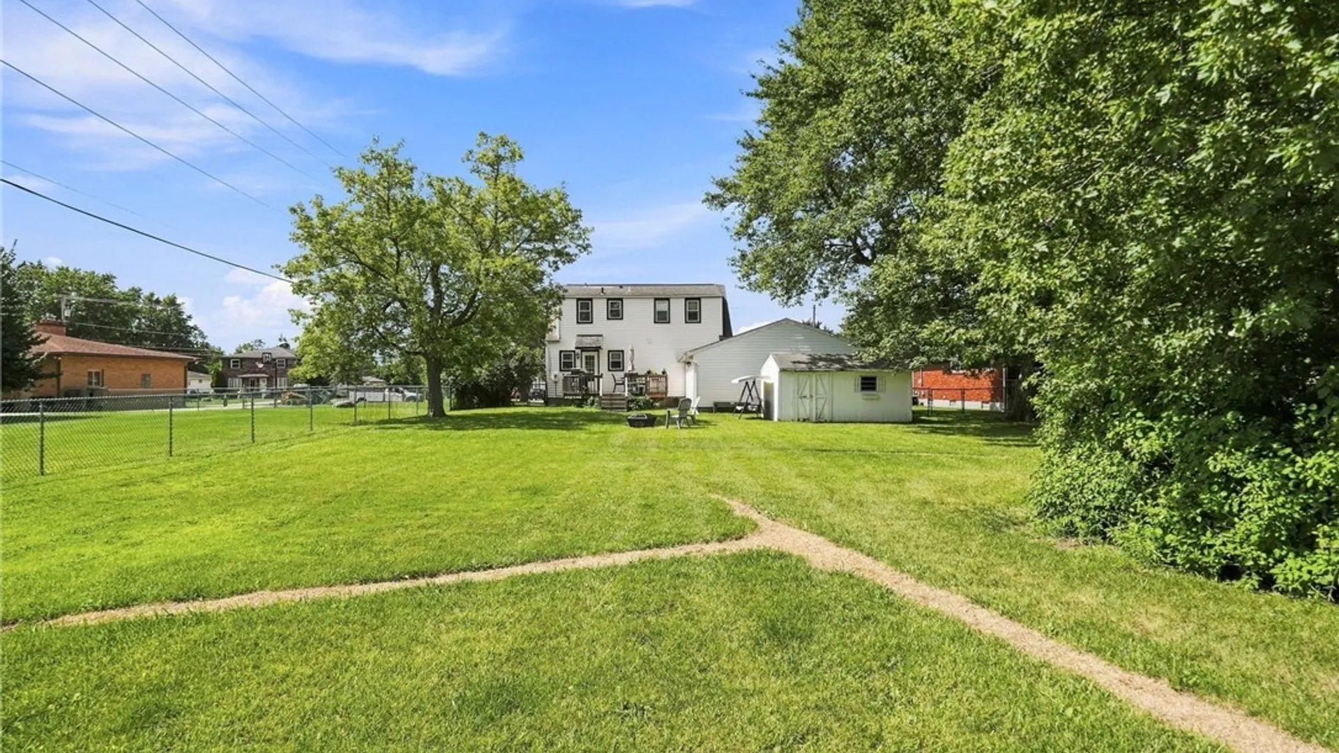 Property at 401 Borden Road, Cheektowaga, NY 14224 44