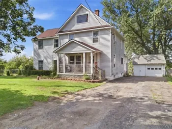 Property at 13303 Route 31, Albion, NY 14411