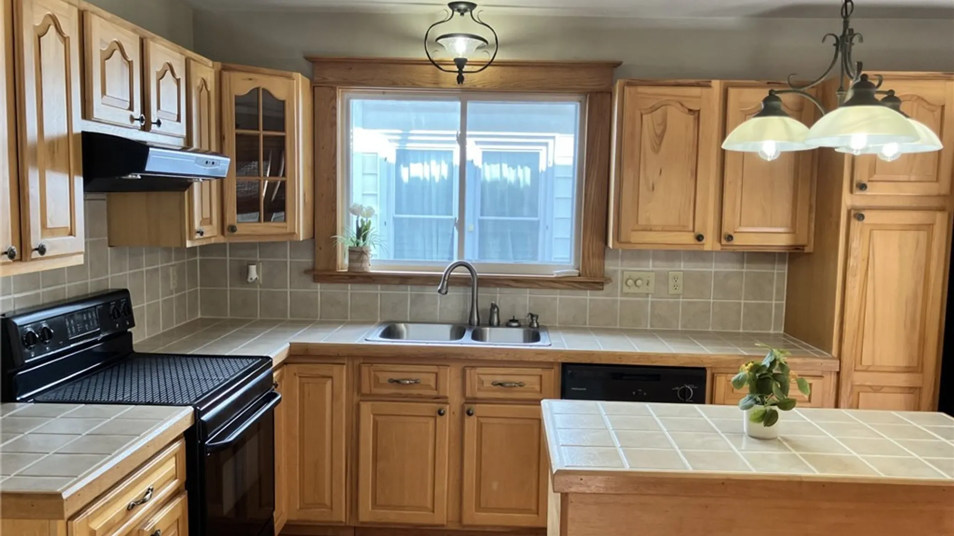 Property at 34 Spruce Street, Jamestown, NY 14701 17