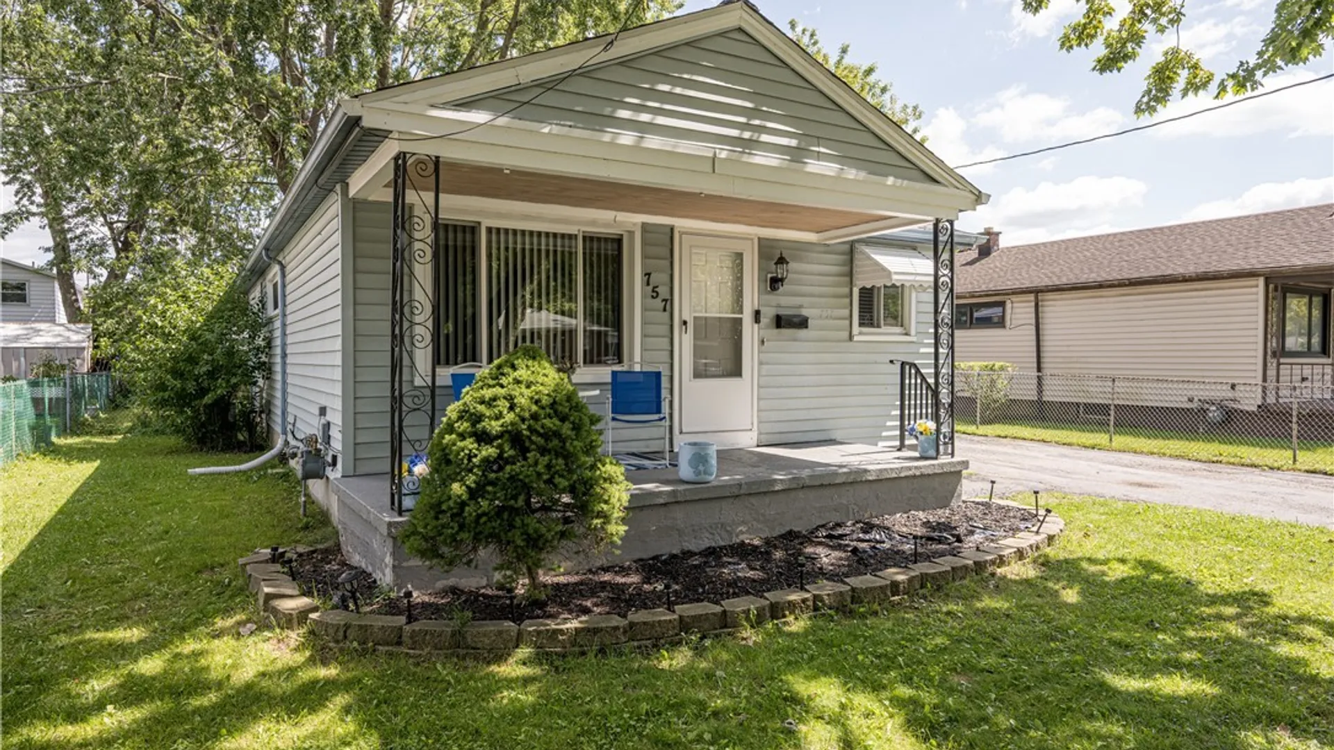 Property at 757 60th Street, Niagara Falls, NY 14304 3