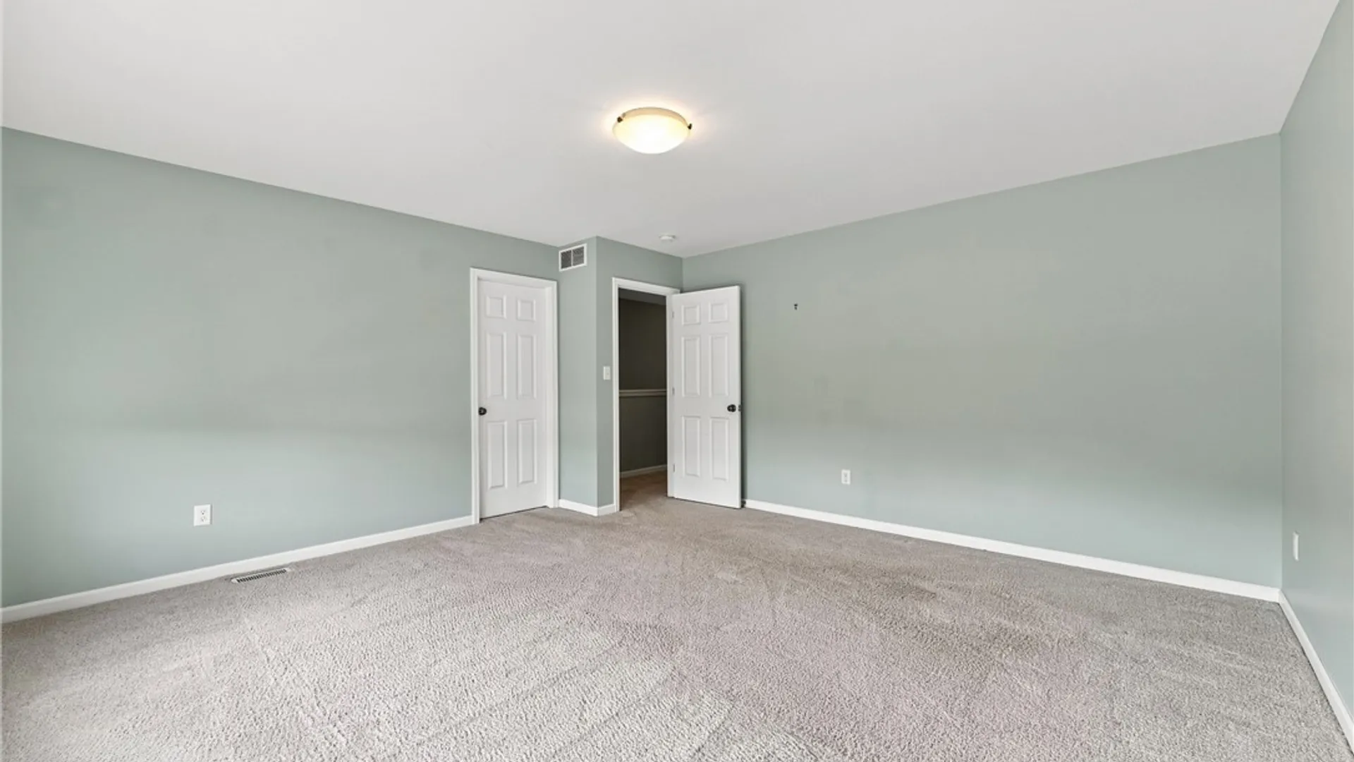 Property at 70 Rachel Vincent, Buffalo, NY 14216 32