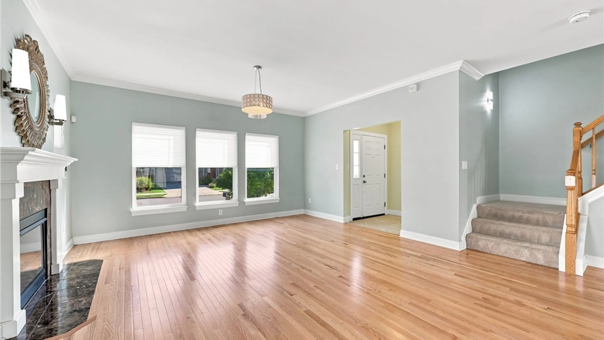 Property at 70 Rachel Vincent, Buffalo, NY 14216 5