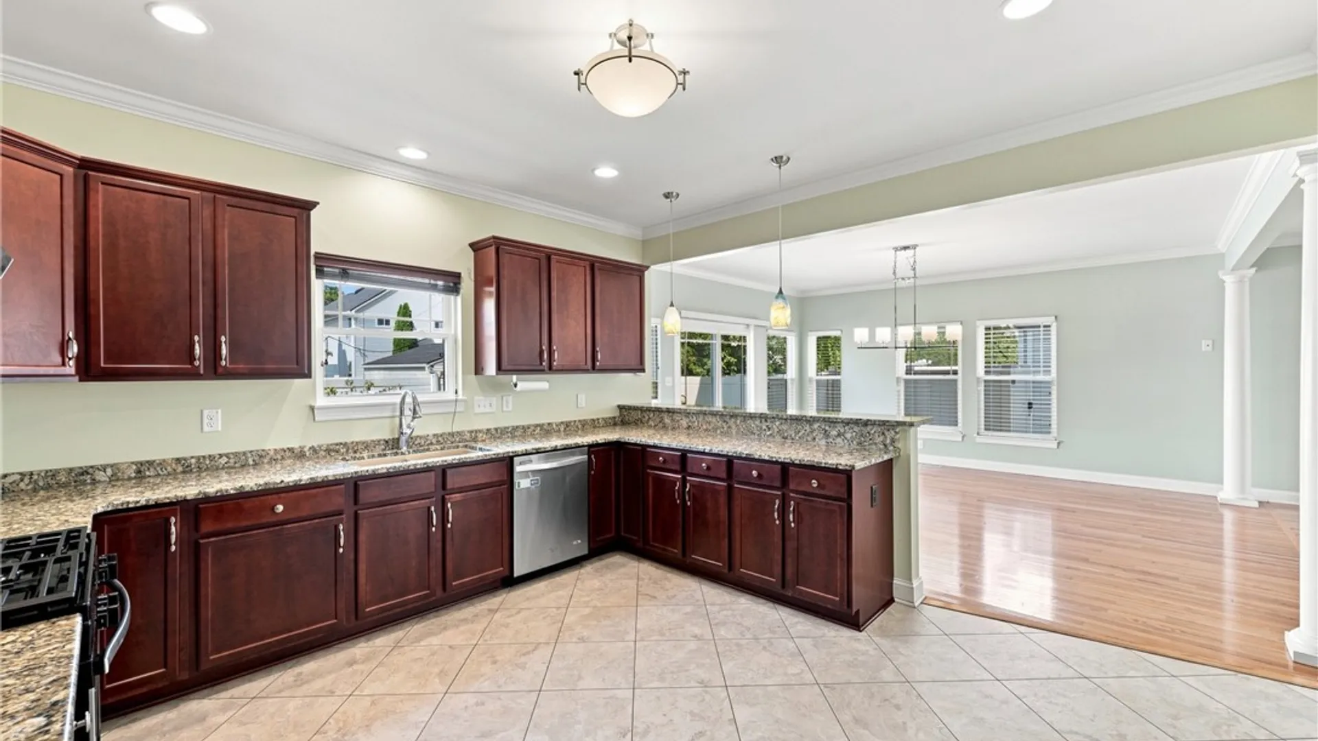 Property at 70 Rachel Vincent, Buffalo, NY 14216 16