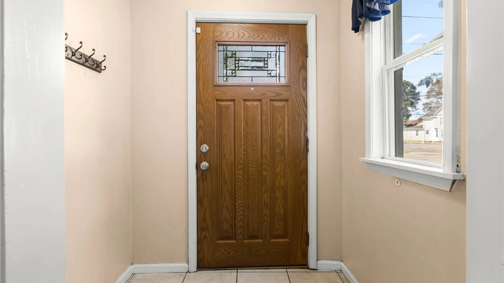 Property at 507 Ellicott Street, Batavia City, NY 14020 11