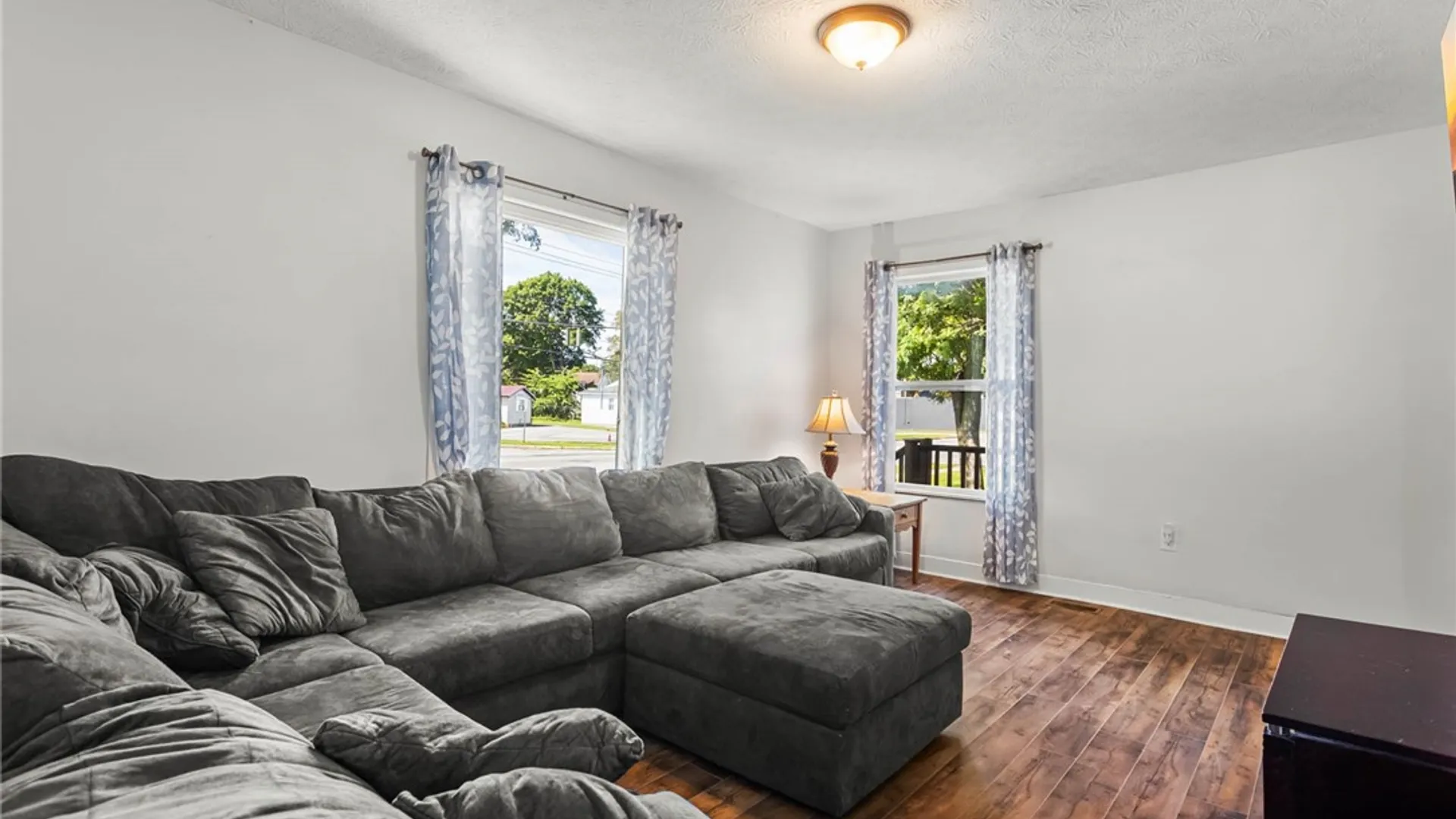 Property at 507 Ellicott Street, Batavia City, NY 14020 16