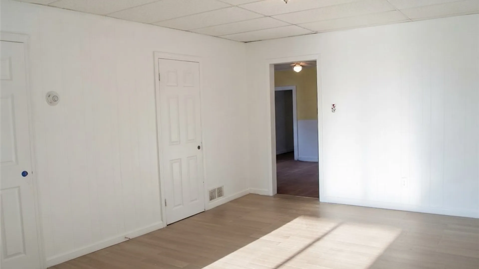 Property at 31 Thomas Street, Buffalo, NY 14206 8