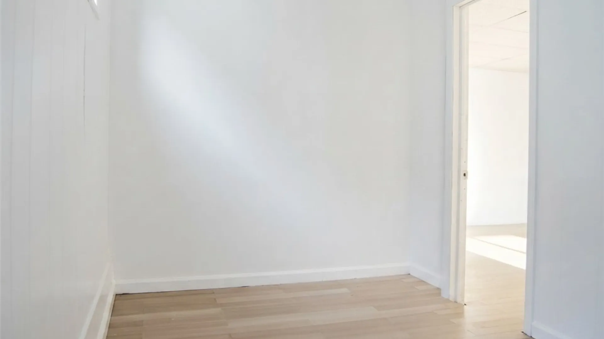 Property at 31 Thomas Street, Buffalo, NY 14206 15