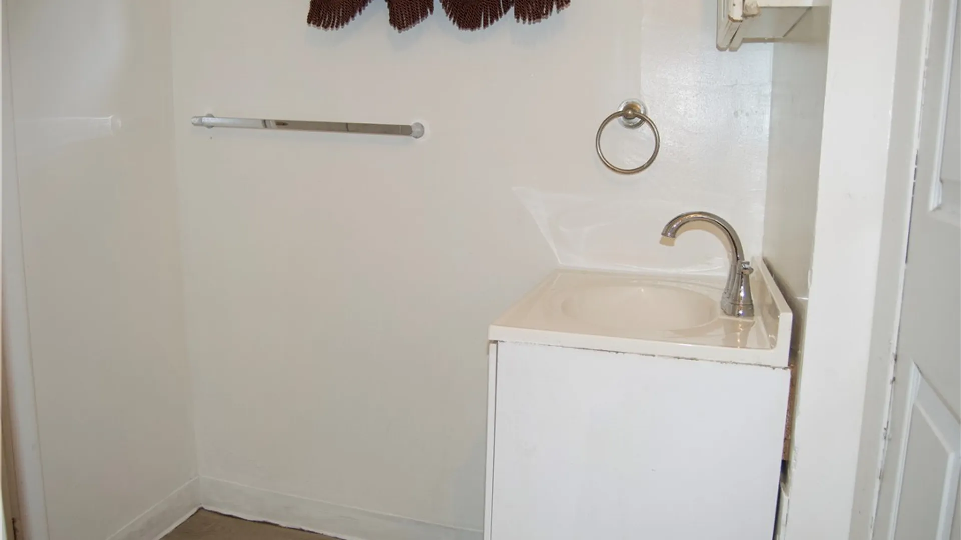 Property at 31 Thomas Street, Buffalo, NY 14206 22