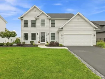 Property at 11 Hickory Lane, Lancaster, NY 14086