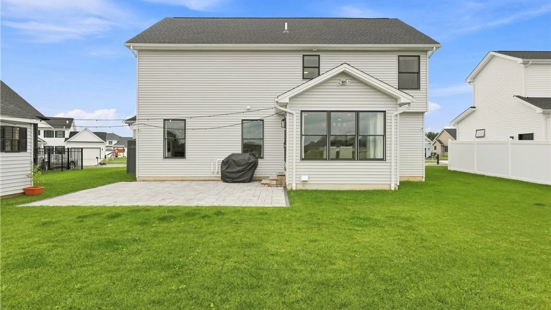 Property at 11 Hickory Lane, Lancaster, NY 14086 38