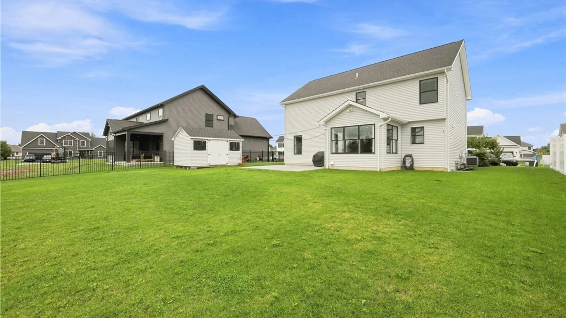 Property at 11 Hickory Lane, Lancaster, NY 14086 39