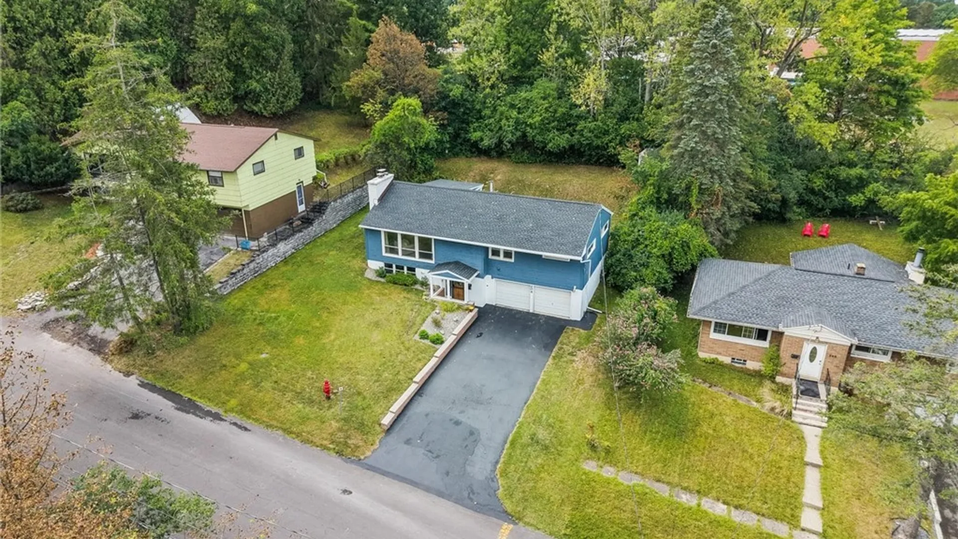Property at 204 Demong Drive, Syracuse, NY 13214 41