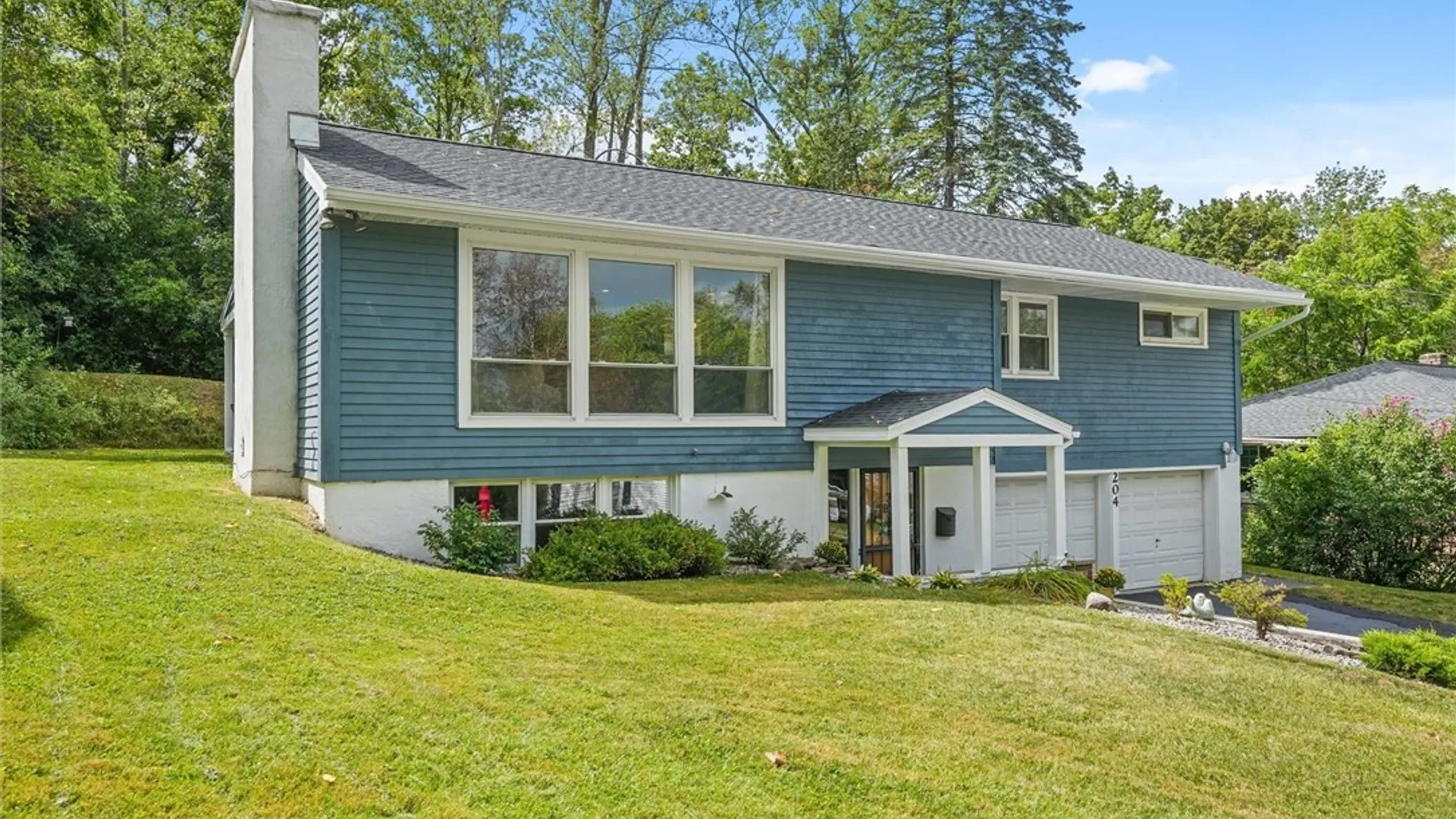 Property at 204 Demong Drive, Syracuse, NY 13214 43
