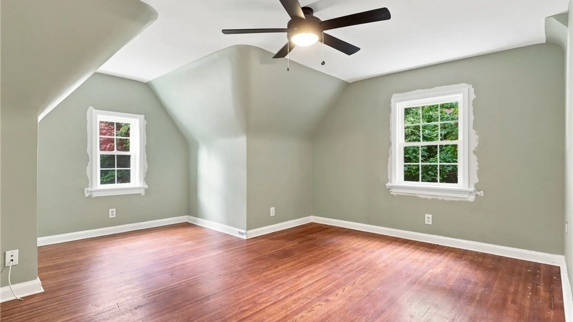 Property at 1590 Chili Avenue, Gates, NY 14624 15