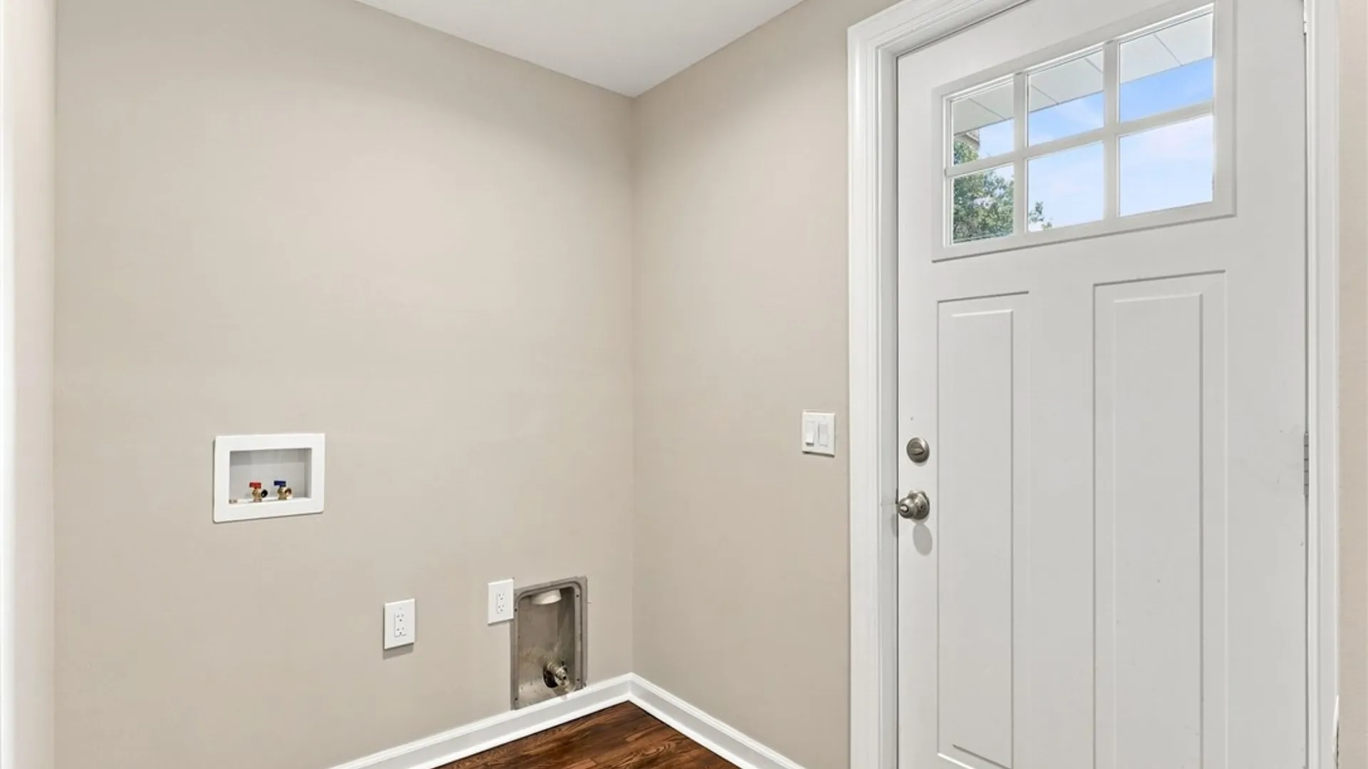 Property at 1590 Chili Avenue, Gates, NY 14624 10