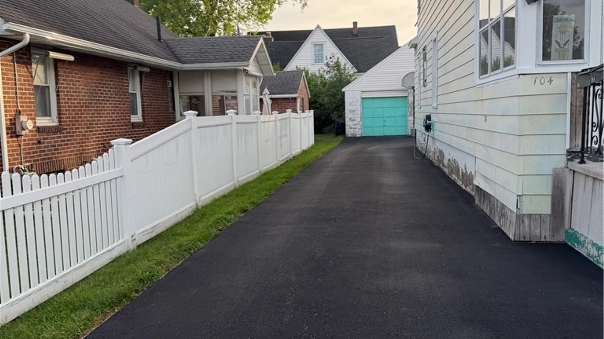 Property at 104 Roxford Road, Salina, NY 13208 3