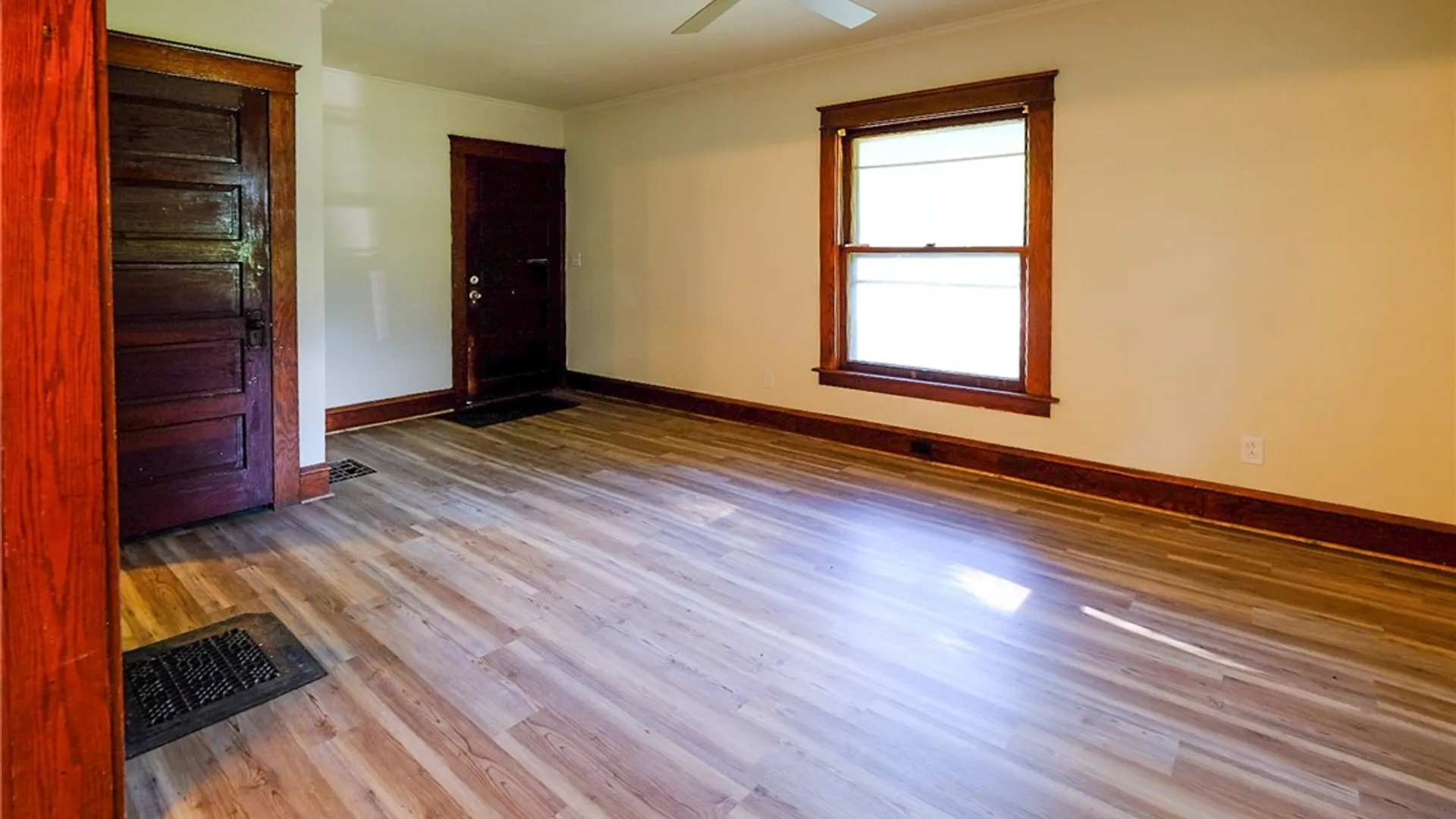 Property at 448 W 5th Street, Elmira City, NY 14901 4