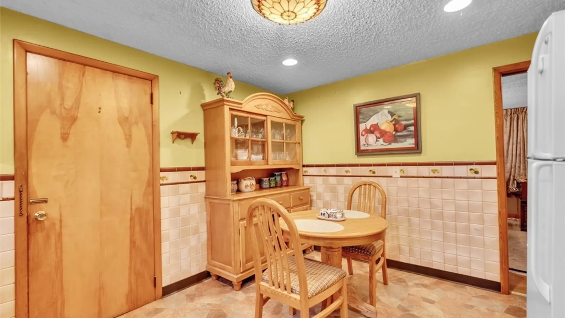 Property at 115 Avery Place, Cheektowaga, NY 14225 12