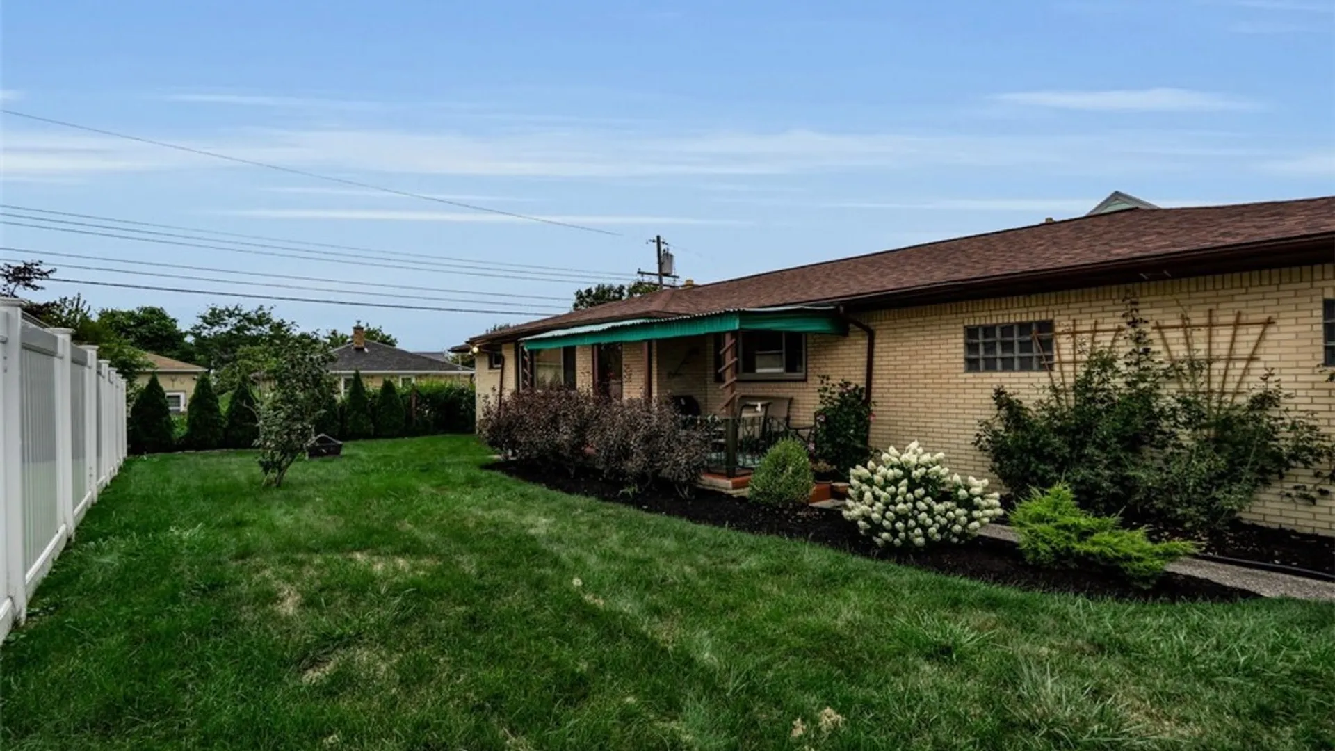 Property at 115 Avery Place, Cheektowaga, NY 14225 43