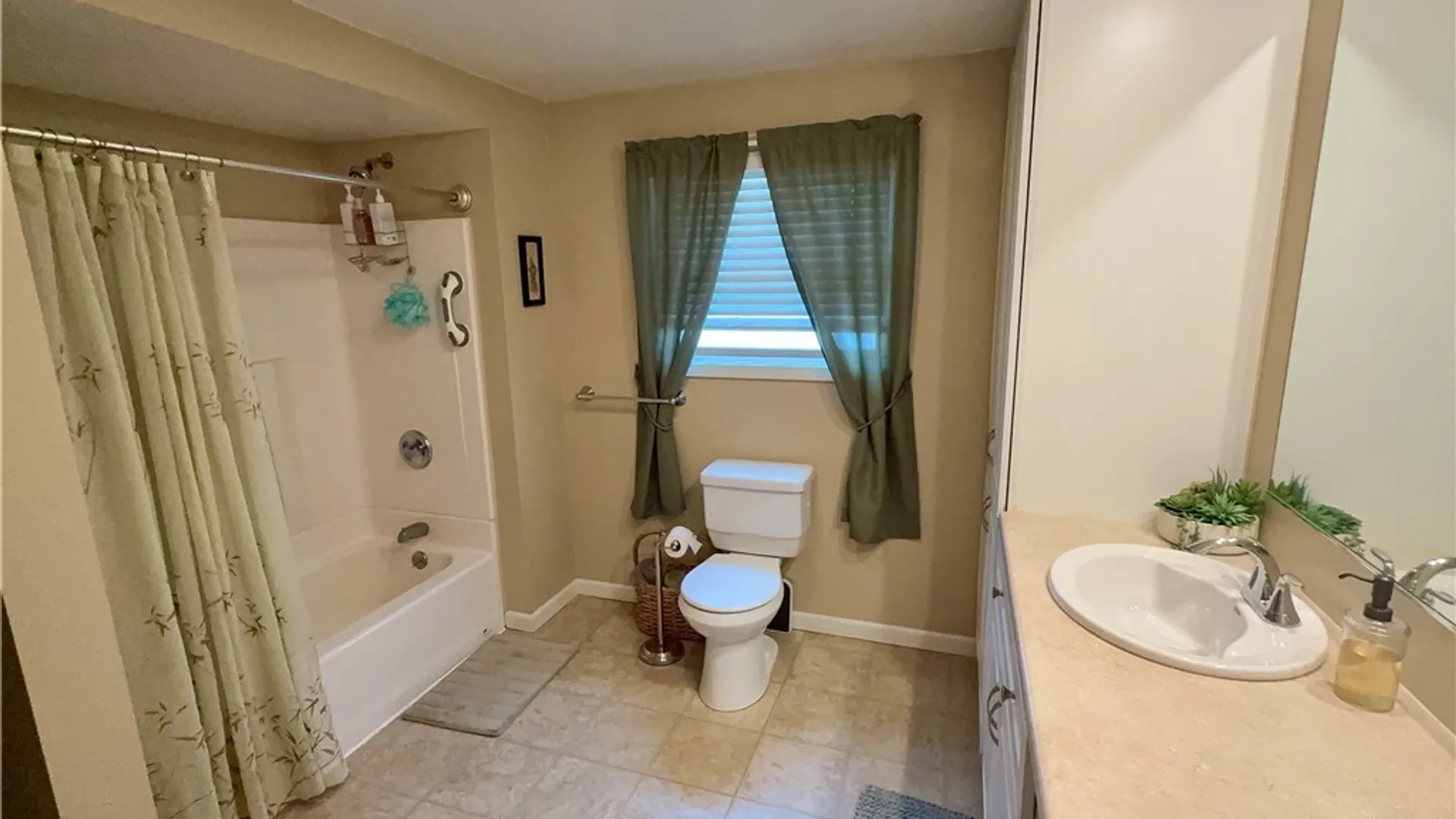 Property at 1312 Sherwood Avenue, North Tonawanda, NY 14120 12