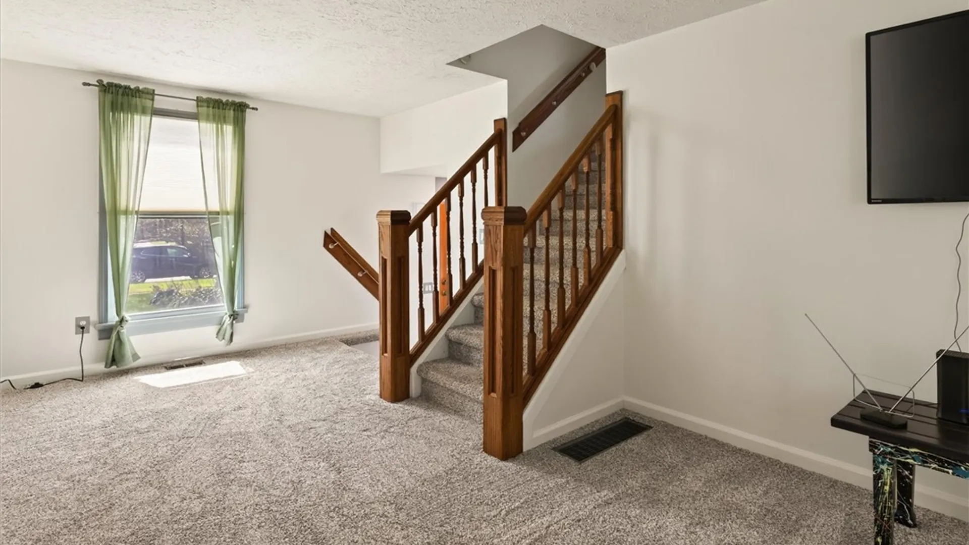 Property at 96 Drexhall Lane, Greece, NY 14612 23