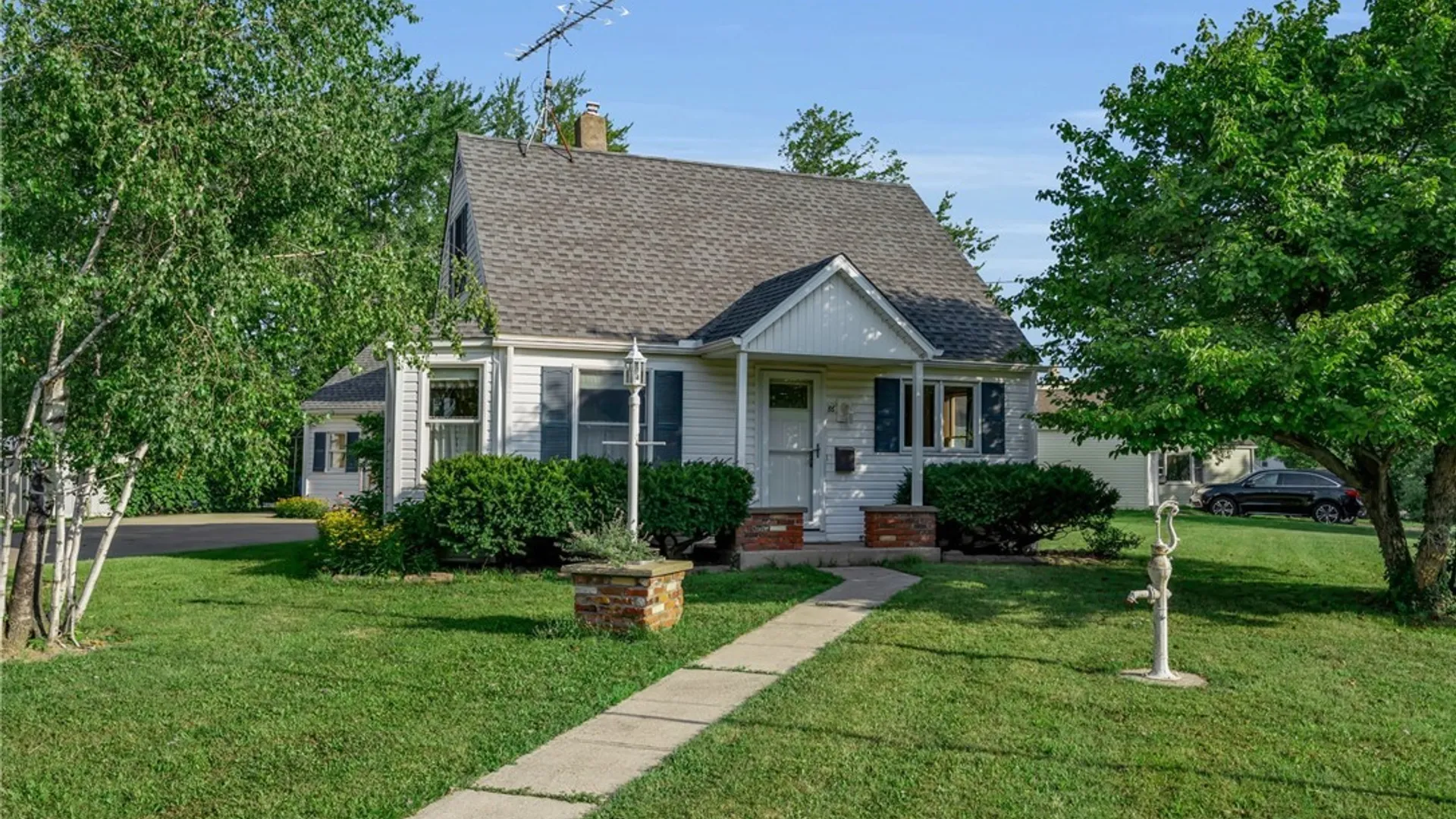Property at 86 Buckeye Road, Amherst, NY 14226 9
