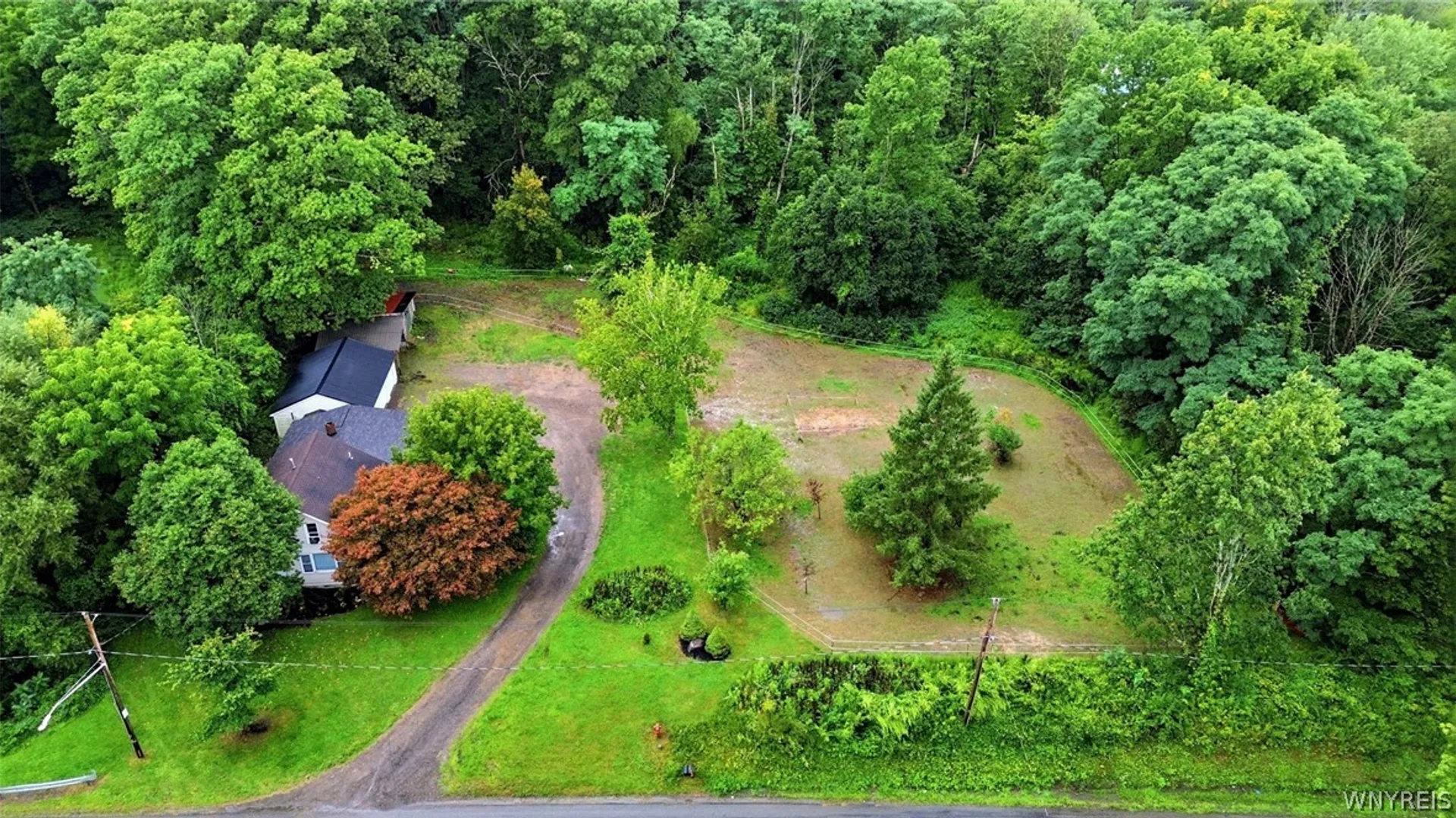 Property at 10573 North Road, Perrysburg, NY 14129 3