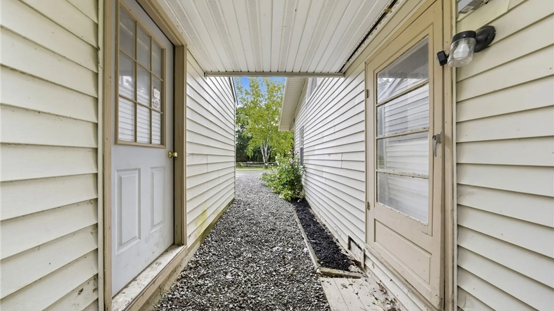 Property at 10573 North Road, Perrysburg, NY 14129 5