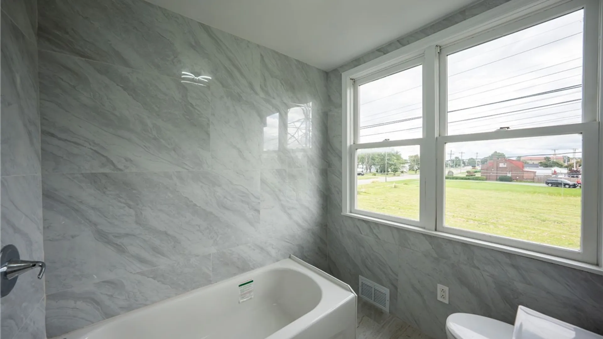 Property at 811 Cleveland Drive, Cheektowaga, NY 14225 28