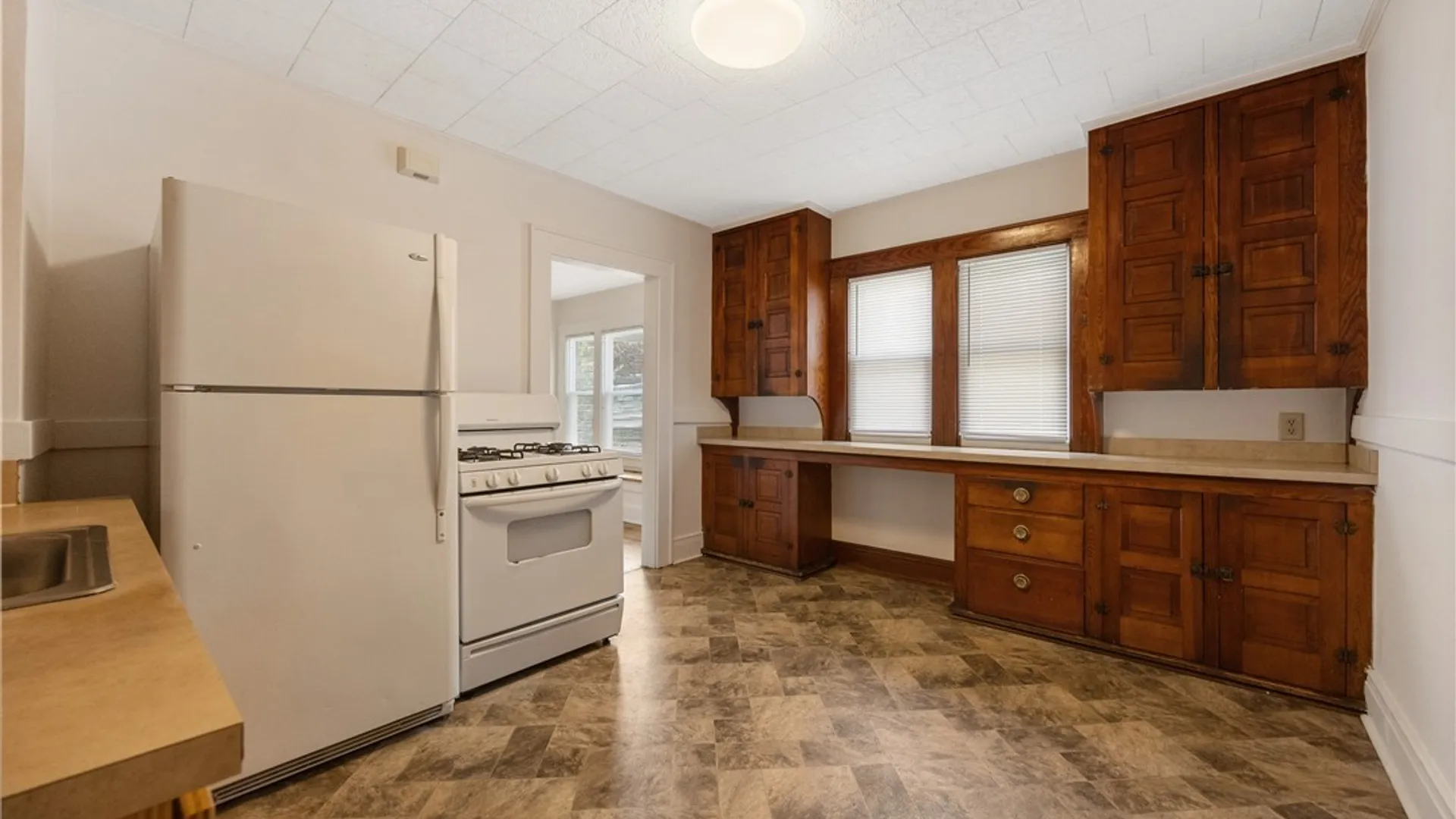Property at 1121-1123 Westcott Street, Syracuse, NY 13210 8