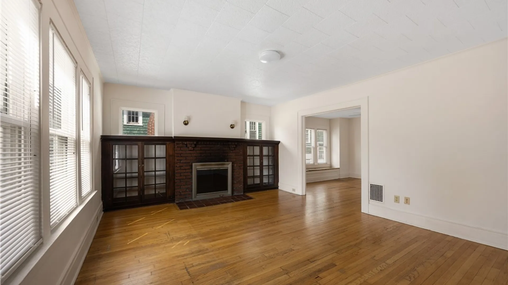Property at 1121-1123 Westcott Street, Syracuse, NY 13210 4
