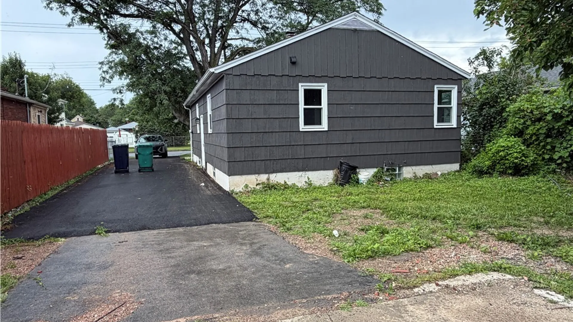 Property at 657 72nd Street, Niagara Falls, NY 14304 4