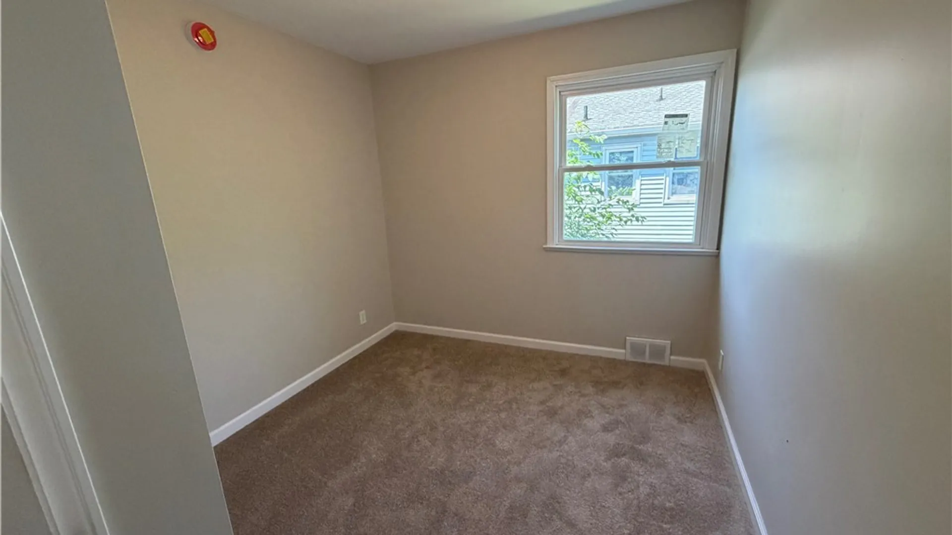 Property at 657 72nd Street, Niagara Falls, NY 14304 10