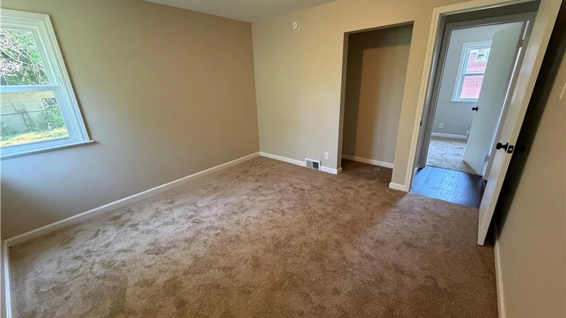 Property at 657 72nd Street, Niagara Falls, NY 14304 14
