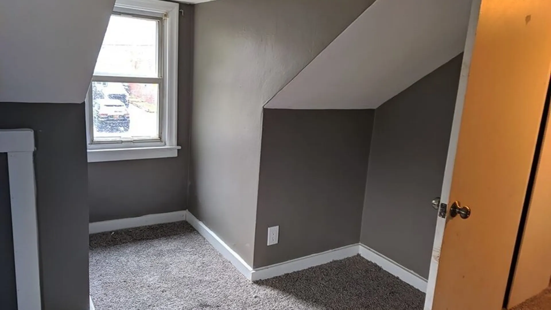 Property at 622 Breman Avenue, Salina, NY 13211 4