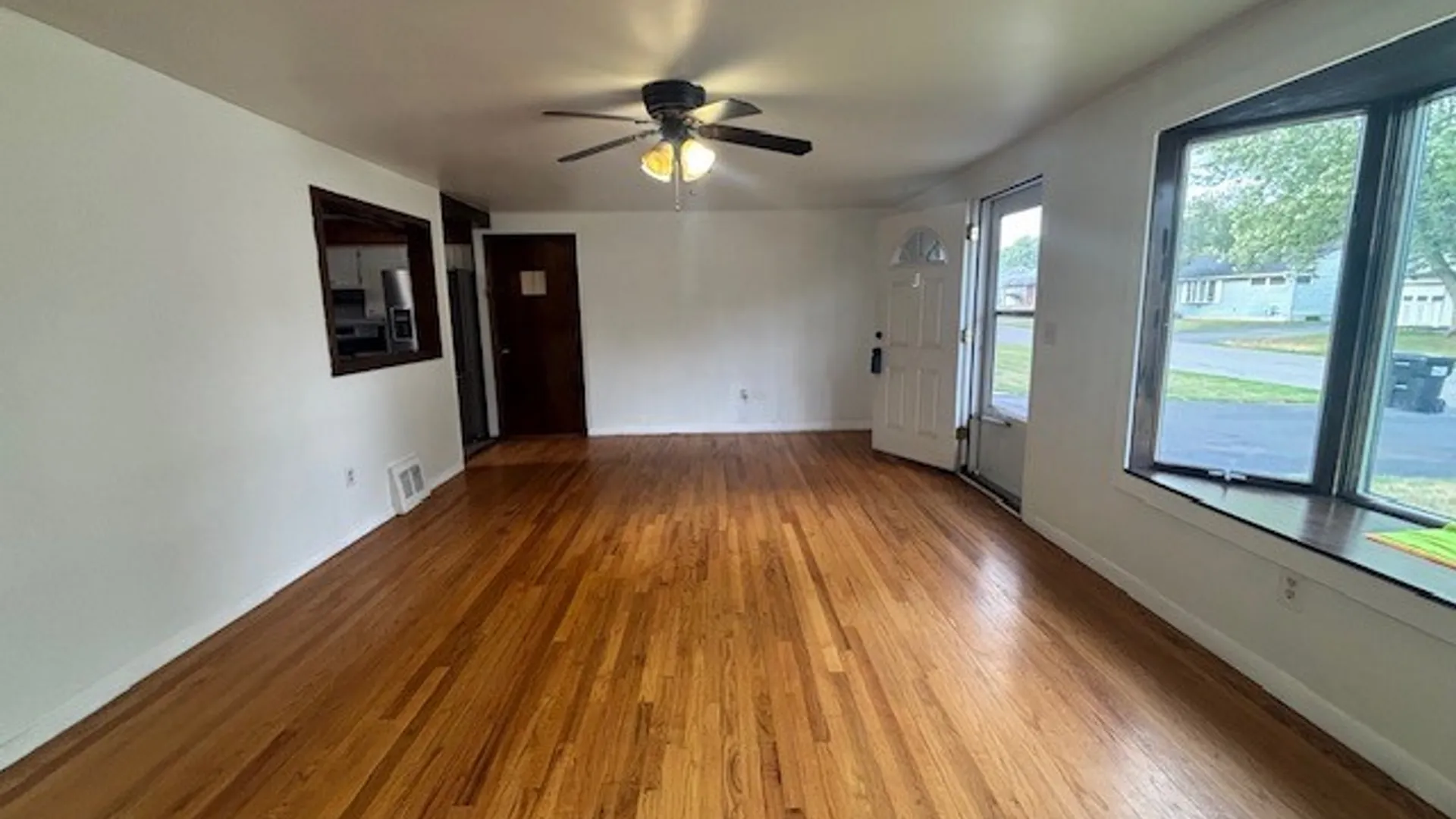 Property at 124 Marian Drive, Salina, NY 13211 7