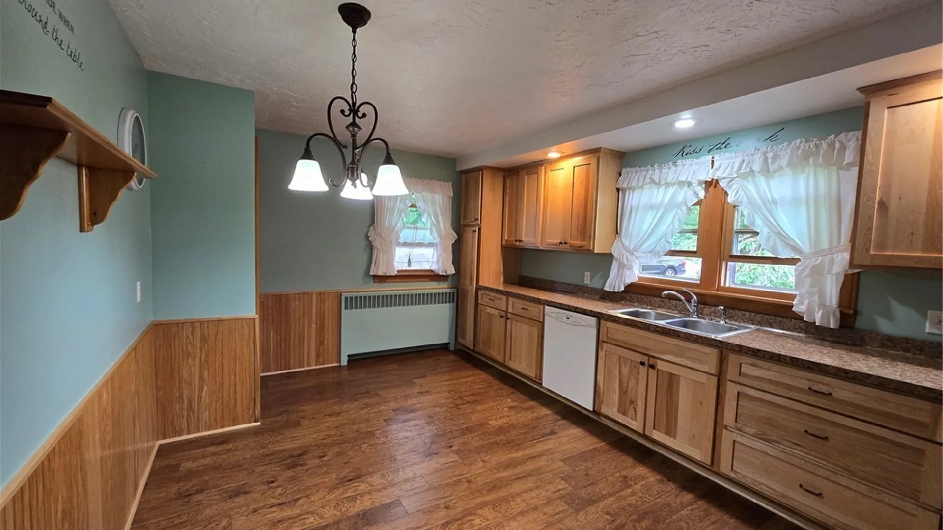 Property at 7322 Ridge Road, Hartland, NY 14094 3