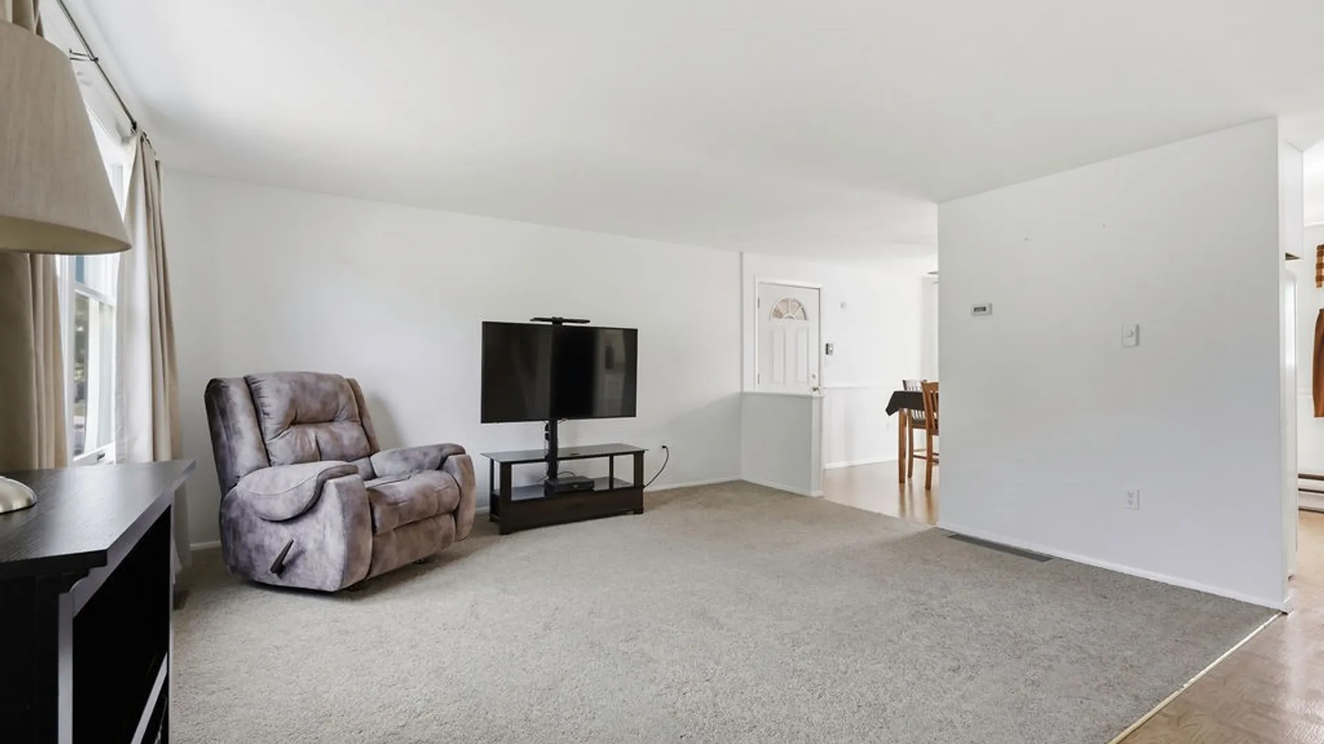 Property at 8484 Chinkapin Circle, Cicero, NY 13039 7