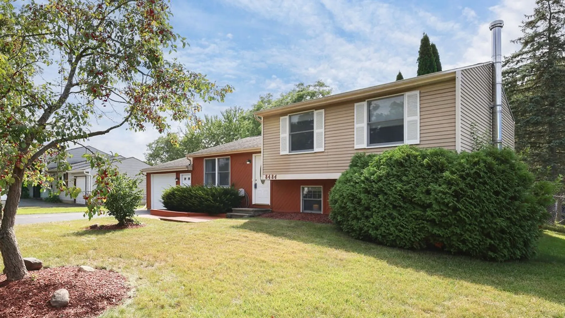 Property at 8484 Chinkapin Circle, Cicero, NY 13039 10