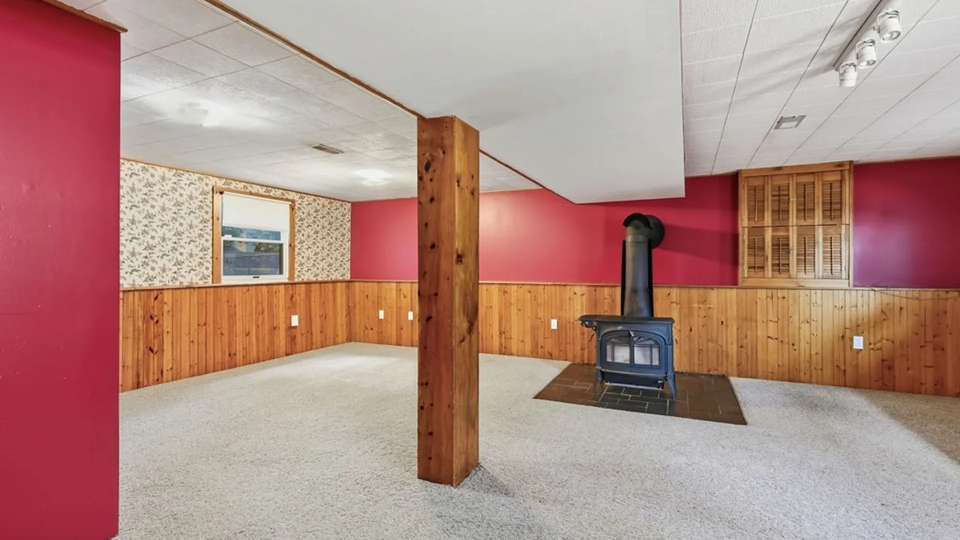 Property at 8484 Chinkapin Circle, Cicero, NY 13039 22