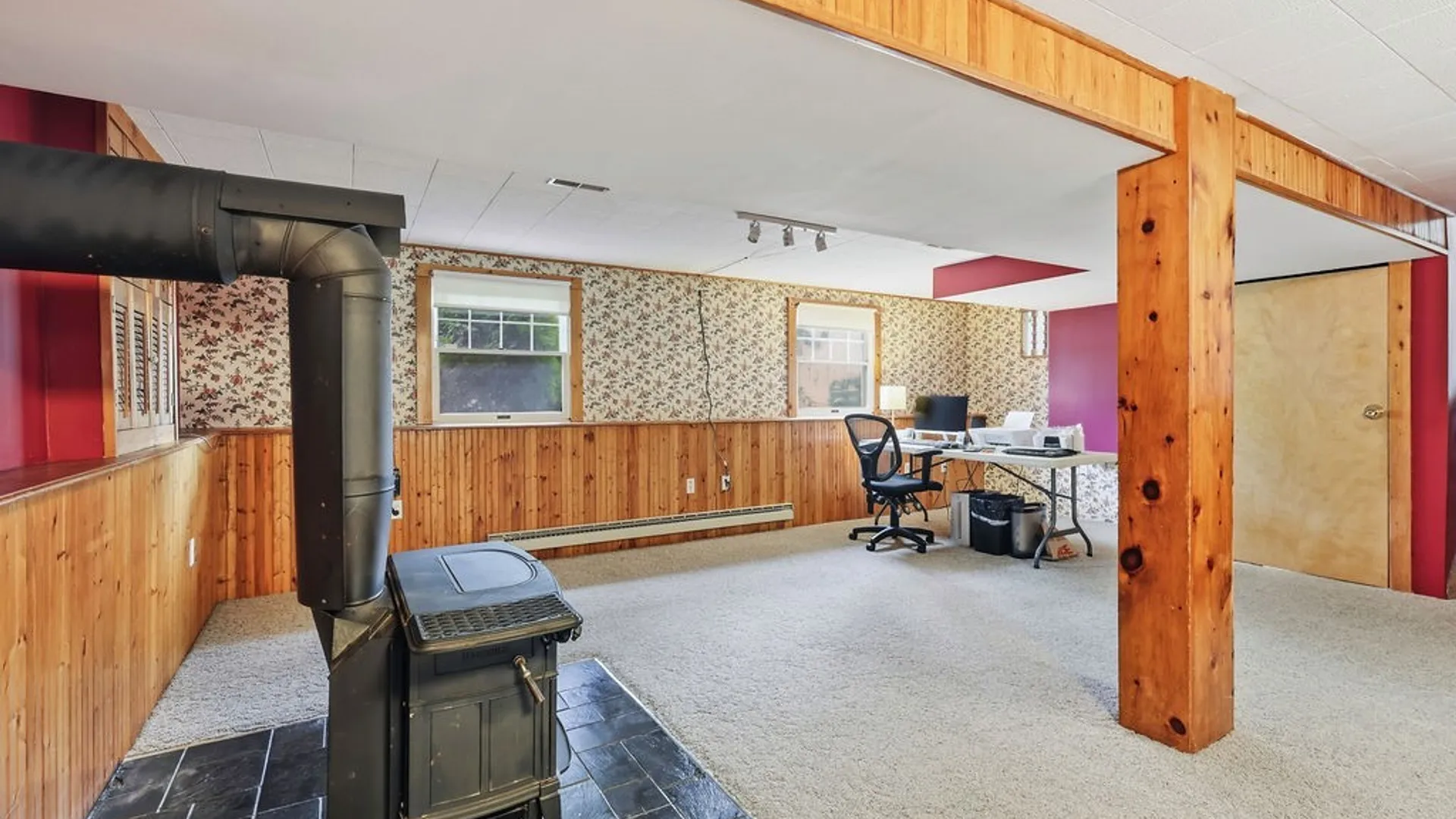 Property at 8484 Chinkapin Circle, Cicero, NY 13039 25