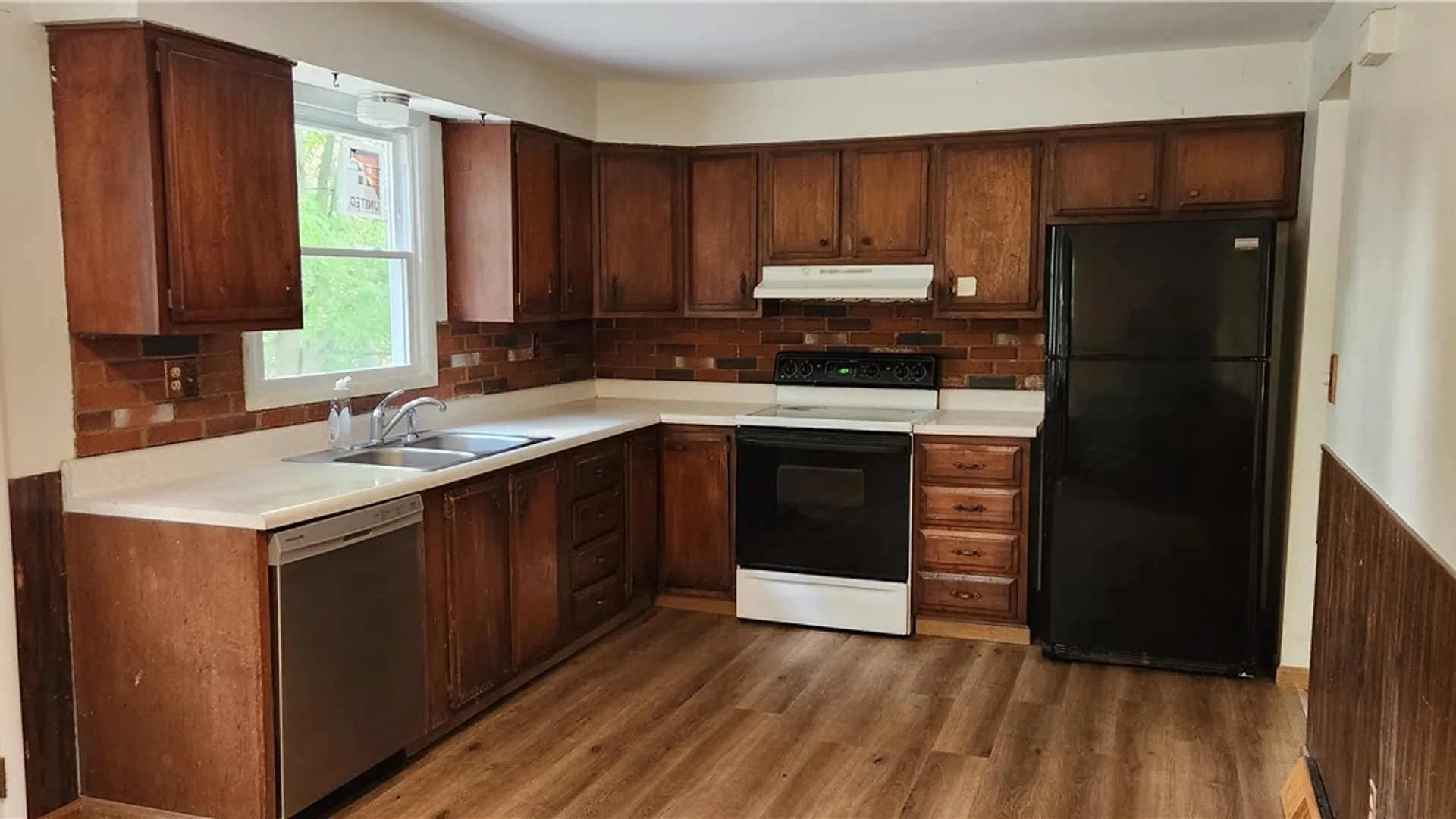 Property at 4280 Altair, Clay, NY 13090 4