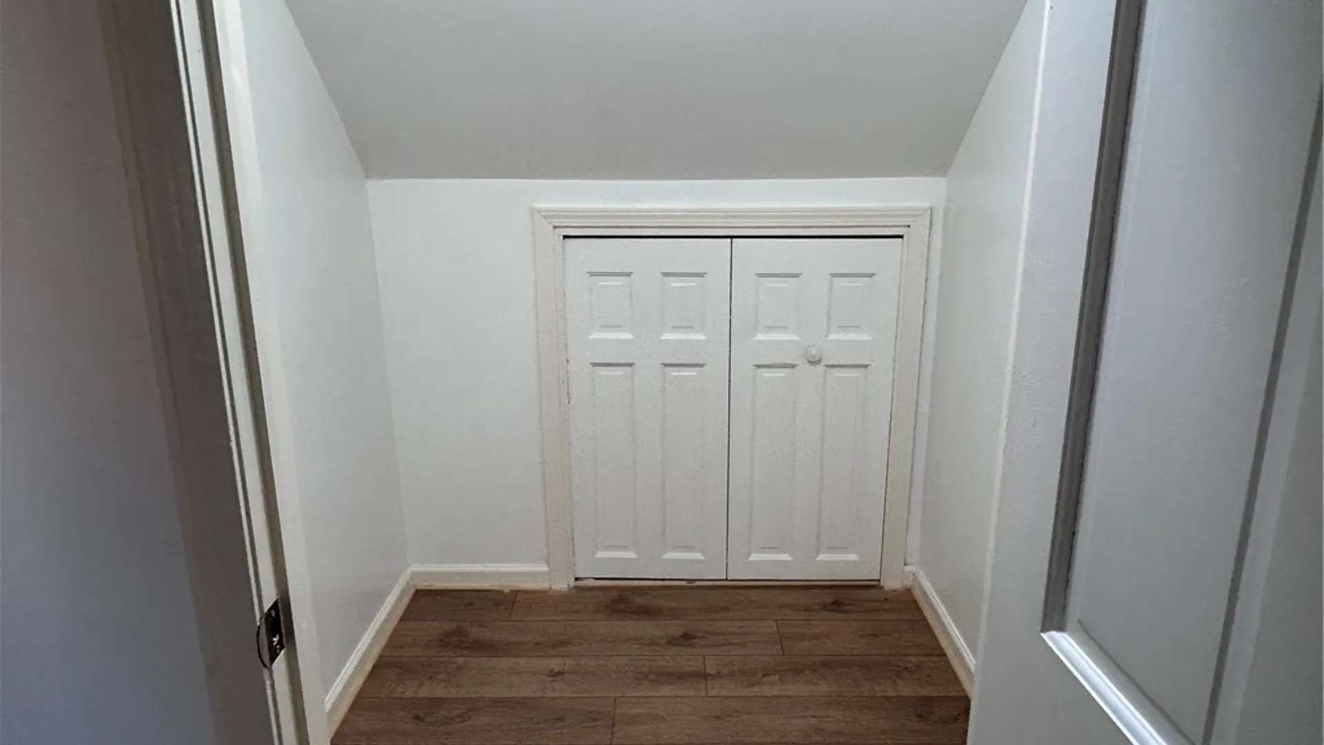 Property at 218 Summit Avenue, West Seneca, NY 14224 31
