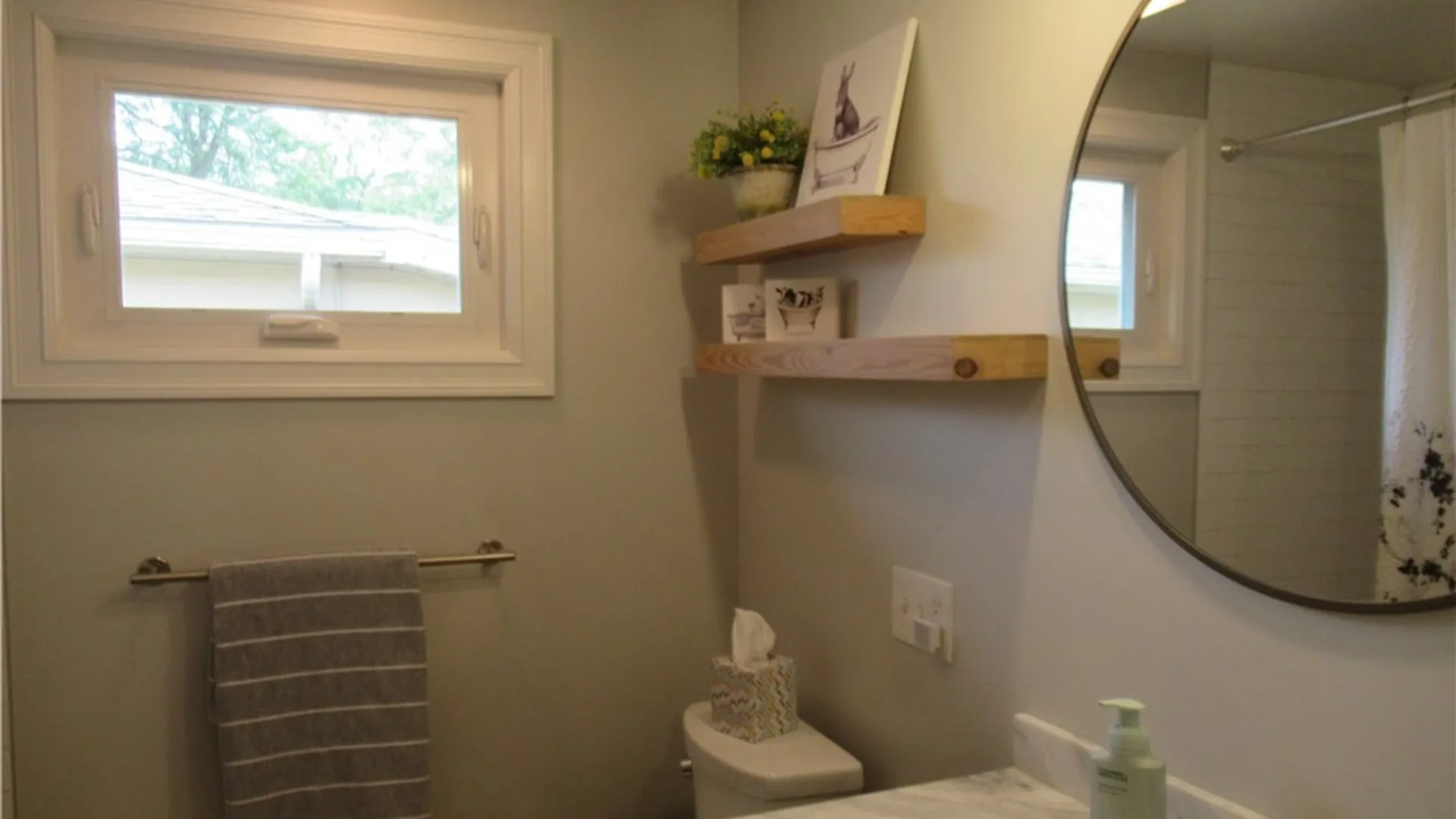 Property at 6 Madaline Lane, Cheektowaga, NY 14043 18