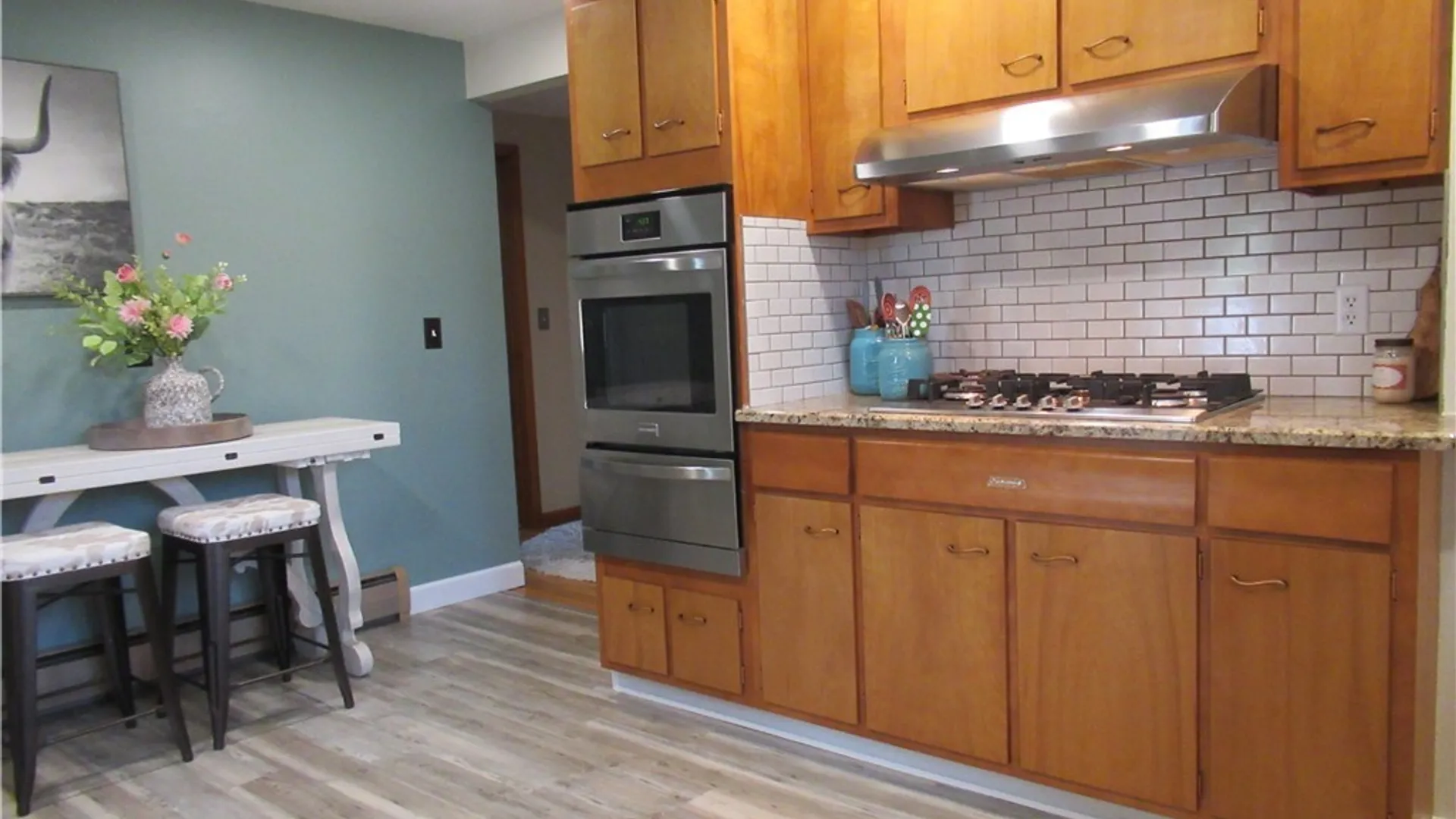 Property at 6 Madaline Lane, Cheektowaga, NY 14043 10