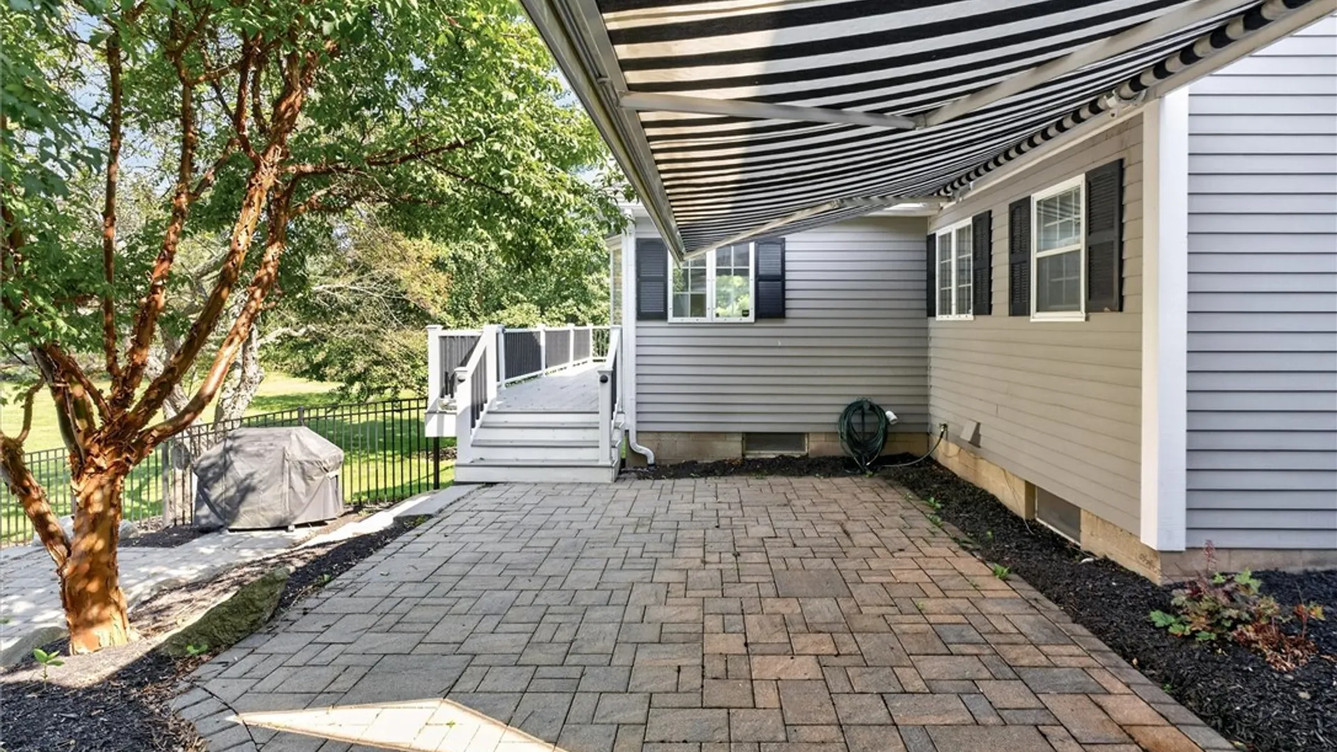 Property at 1 Hurlingham Drive, Mendon, NY 14472 29