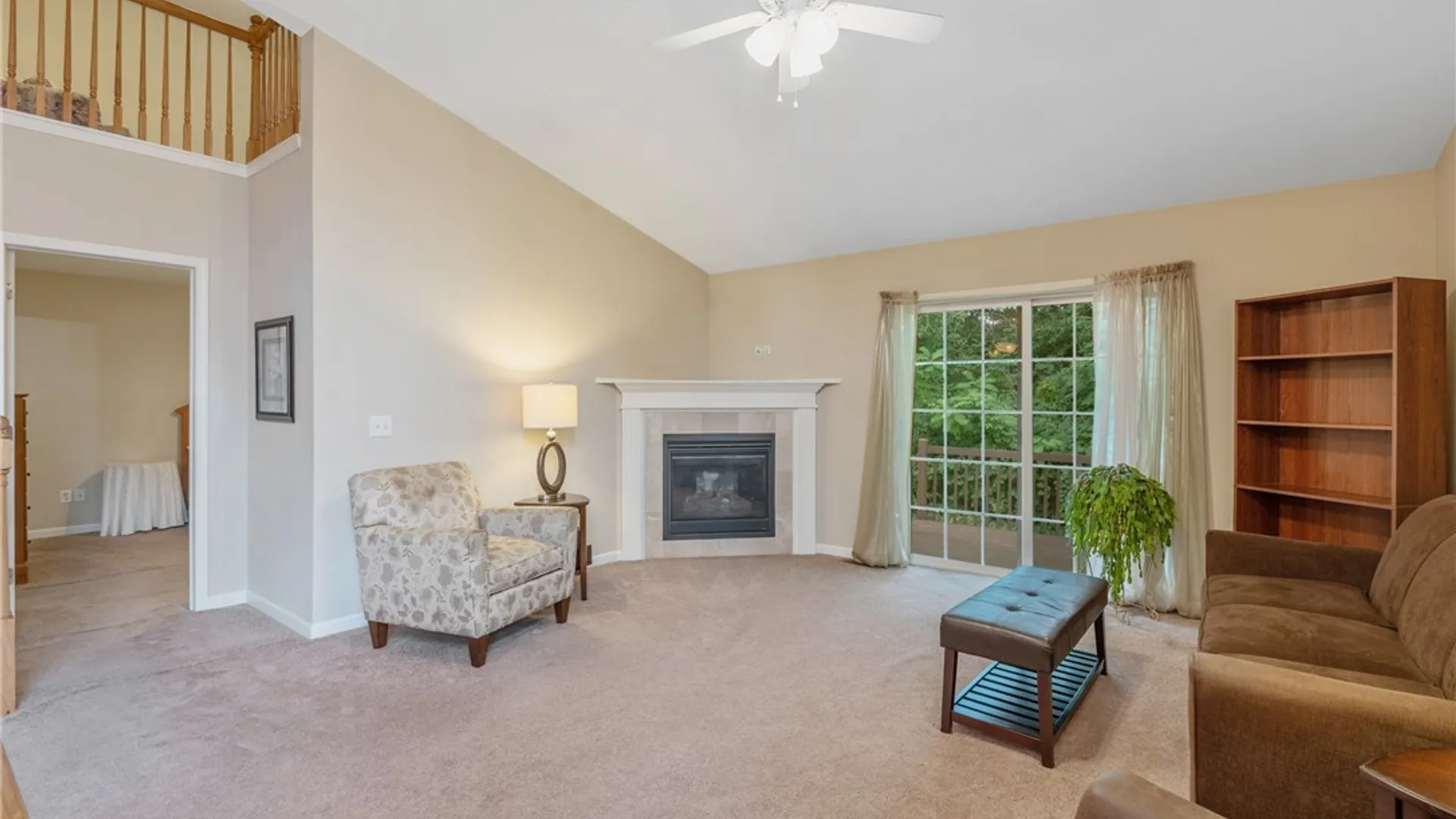 Property at 122 Slindes Woods Circle, Cicero, NY 13212 6