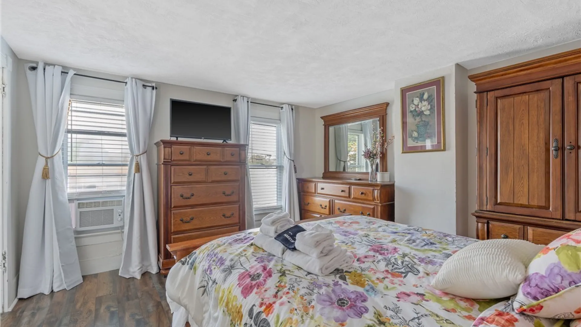 Property at 320 E North Street, Geneva City, NY 14456 25