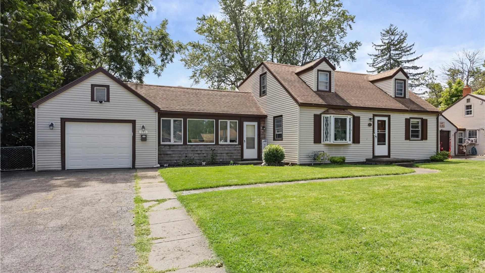 Property at 245 English Road, Greece, NY 14616 19