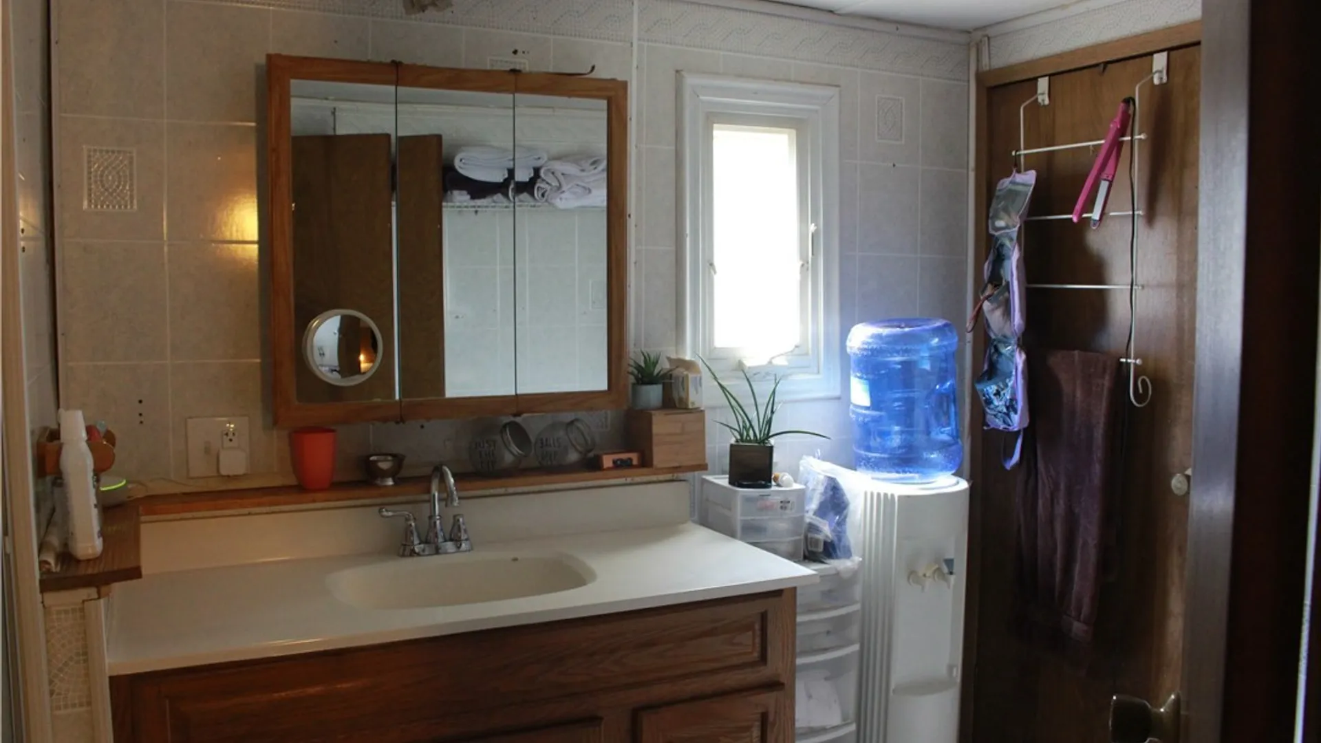 Property at 120 Carefree Lane, Cheektowaga, NY 14227 13